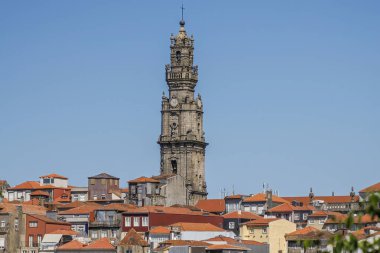 Portekiz 'in en yüksek çan kulesi.