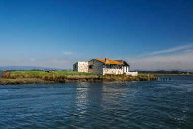 Portekiz 'in Atlantik kıyısındaki Aveiro lagünü Ria de Aveiro' da çok farklı seramik bir fayans evi..