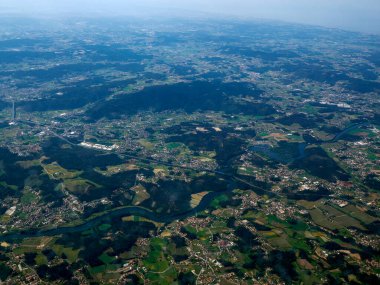 Porto yakınlarındaki Douro Vadisi, Portekiz uçağından bir hava manzarası.
