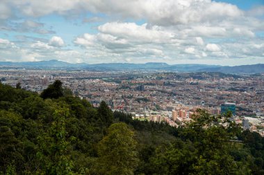 Monserrate Kolombiya 'dan bir hava görüntüsü.