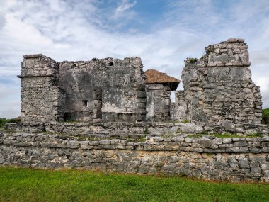 Tulum Maya tarihi arkeolojik sitesi Yucatan Meksika 'yı harap etti
