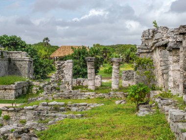 Tulum Maya tarihi arkeolojik sitesi Yucatan Meksika 'yı harap etti