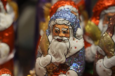 Avusturya 'da bir çikolatalı Noel Baba San Nicholas figürü