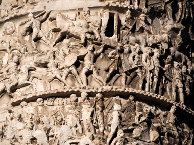 Roma 'daki Marcus Aurelius Sütunu.