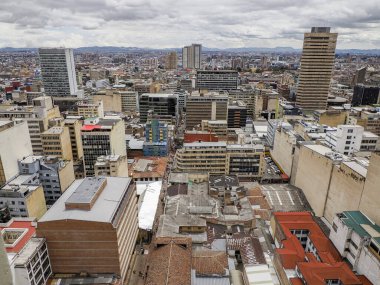 Bogota Kolombiya 'nın tarihi bölgesi Candelaria' nın gökdeleninden hava manzarası
