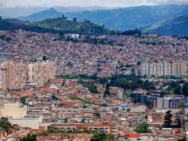 Bogota Kolombiya 'nın tarihi bölgesi Candelaria' nın gökdeleninden hava manzarası