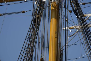 GENOA, İtalya - 11 Haziran 2025 - Denizde geçen yaklaşık iki yılın ardından, İtalyan Donanması 'nın eğitim gemisi Amerigo Vespucci 10 Haziran 2025' te Cenova 'ya döndü ve 5 kıtadaki 30' dan fazla ülkeye dokundu..