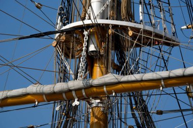 GENOA, İtalya - 11 Haziran 2025 - Denizde geçen yaklaşık iki yılın ardından, İtalyan Donanması 'nın eğitim gemisi Amerigo Vespucci 10 Haziran 2025' te Cenova 'ya döndü ve 5 kıtadaki 30' dan fazla ülkeye dokundu..