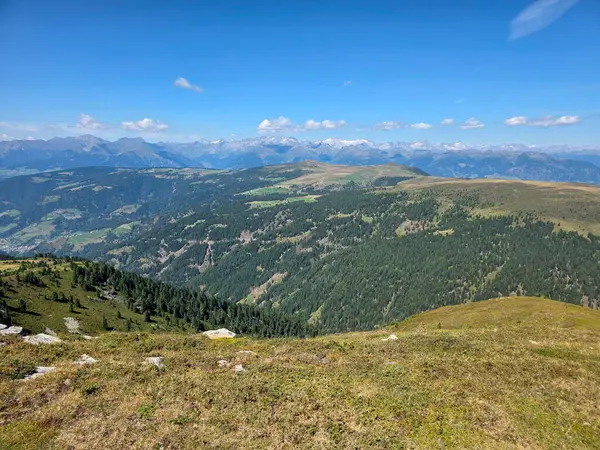 Putia dağı Val badia Dolomites dağları İtalya panorama manzarası