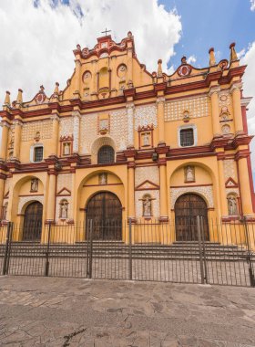 San Cristobal Martir Katedrali, San Cristobal de las Casas 'ın Sihirli Kasabası, Chiapas.