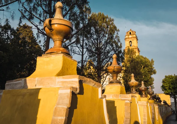 Iglesia San Juan Bautista Metepec Con Paredes Amarillas Antigua Catedral —  Fotos de Stock