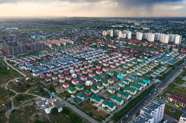 Nieuwe Gebouwen Een Nieuwe Woonwijk Van Stad Almaty Nieuwe Hoogbouw — Stockfoto