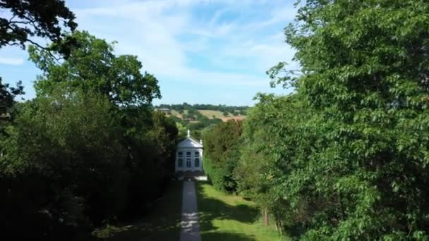 Aerial Top View Drone Narrow Passageway Leading Small Chapel Chapel — Αρχείο Βίντεο