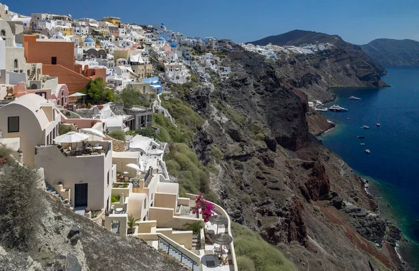Clifftop Staden Imerovigli Den Vulkaniska Santorini Egeiska Havet Segla Utmed — Stockfoto