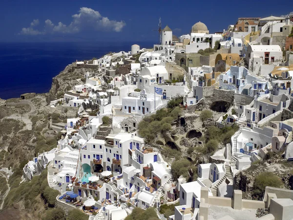 Village Oia Clifftop Greek Volcanic Island Santorini Thira Southern Aegean — Stock Photo, Image
