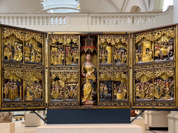 ドイツのルネブルク出身の聖マルグリッツ祭壇画 永正17年 1520年 イギリス ロンドン中心部のビクトリアとアルバート博物館 — ストック写真