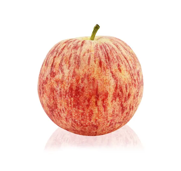 Beyaz arkaplanda kırmızı elma.