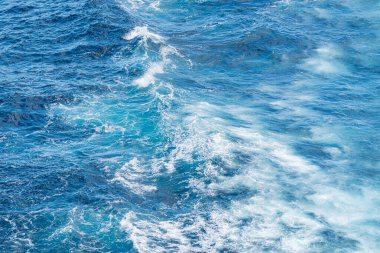 Deniz dalgalarının güzel fotoğrafı