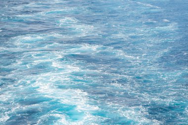 Deniz dalgalarının güzel fotoğrafı