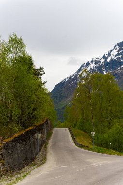 Skjolden - Norveç - 16 Mayıs 2023 - Dağ