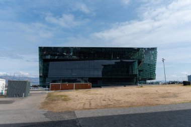 Reykjavk İzlanda - 13 Haziran 2023 - Harpa Reykjavik Konser Salonu ve Konferans Merkezi