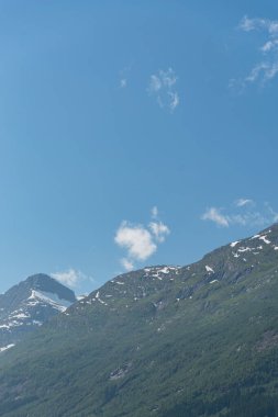 Olden - Norveç - 28 Haziran 2023 - Dağ