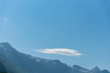 Olden - Norveç - 28 Haziran 2023 - Dağ