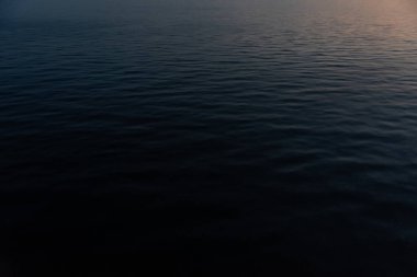 Deniz ve gökyüzünün güzel fotoğrafı