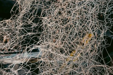 Konut güvenlik çitinin fotoğrafı.