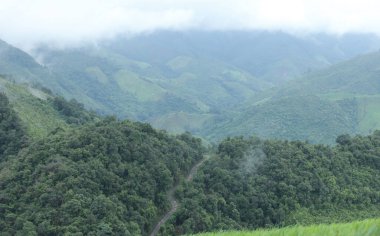 Tayland 'ın Nan eyaletindeki karmaşık tepeler.