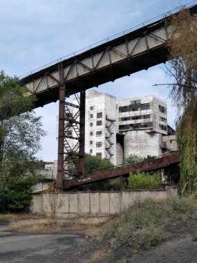 Terk edilmiş kömür madeni. Terk Edilmiş Sanayi Bölgesi.