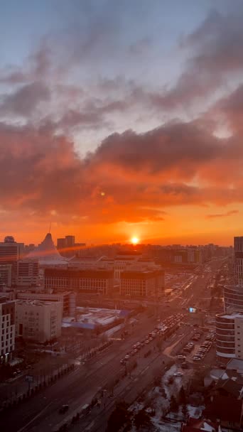 Vista Una Las Calles Centrales Astana Ciudad Atardecer Astana Kazajstán — Vídeos de Stock