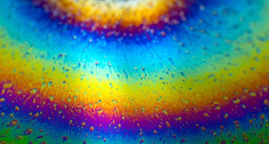 Yanardöner, parlak, soyut sabunlu su arka planı. Ekran koruyucu için alan arkaplanı. Yüksek kalite fotoğraf