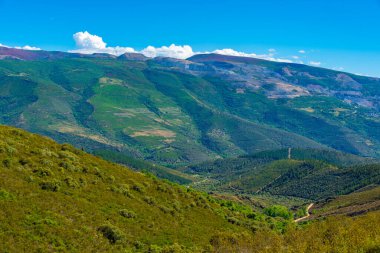 İspanya 'daki Las Medulas madenleri yakınlarındaki güzel manzara.