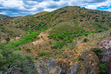 İspanya 'da Huebra ve Camaces nehirlerinin kesiştiği çorak vadi..