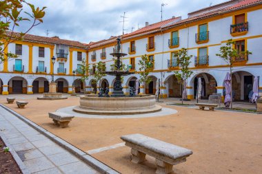 İspanyol şehri Ciudad Rodrigo 'da Plaza Buen Alcalde.