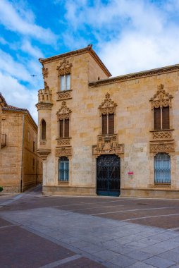 İspanyol şehri Ciudad Rodrigo 'daki Casa de La Marquesa de Cartago' da..