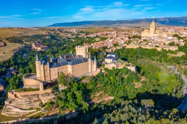 İspanya 'nın Segovia kentinin Panorama manzarası.