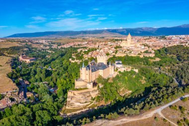 İspanya 'nın Segovia kentinin Panorama manzarası.