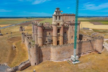 İspanya 'daki Turegano Kalesi manzarası.
