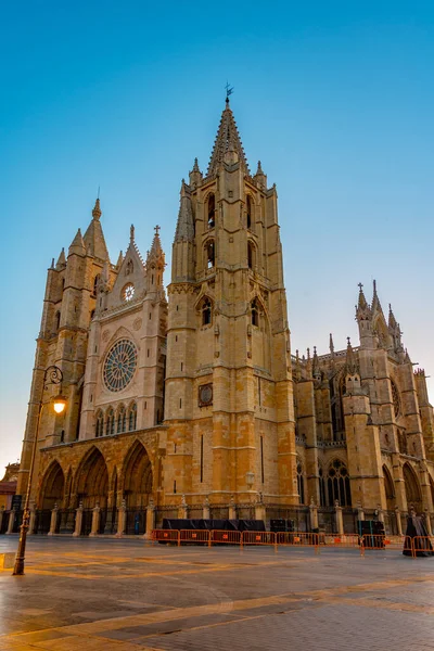 Zonsopgang Uitzicht Kathedraal Spaanse Stad Leon — Stockfoto