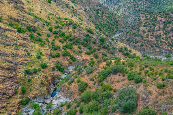 Lembah Barren Mengelilingi Pertemuan Sungai Huebra Dan Camaces Spanyol — Stok Foto