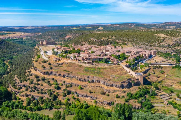 İspanyol köyü Pedraza 'nın Panoraması.