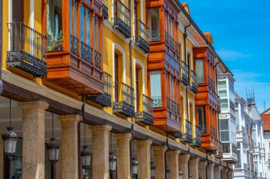 İspanya, Palencia 'nın tarihi merkezinden Belediye Başkanı' nı ara..