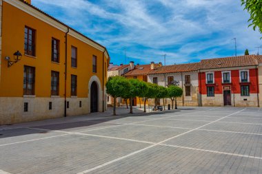 İspanyol şehri Palencia 'da Plaza de la Inmaculada.