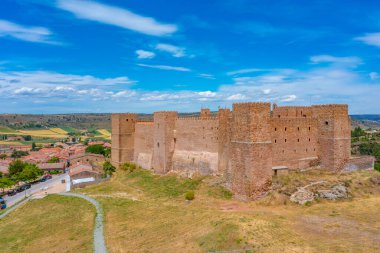 İspanya 'daki Siguenza Piskoposları Şatosu.