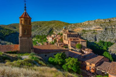 İspanyol şehri Albarracin 'in Panorama manzarası.
