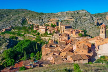 İspanyol şehri Albarracin 'in Panorama manzarası.