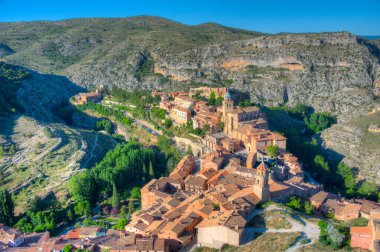 İspanyol şehri Albarracin 'in Panorama manzarası.
