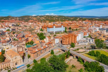 İspanyol kasabası Teruel 'in hava manzarası.